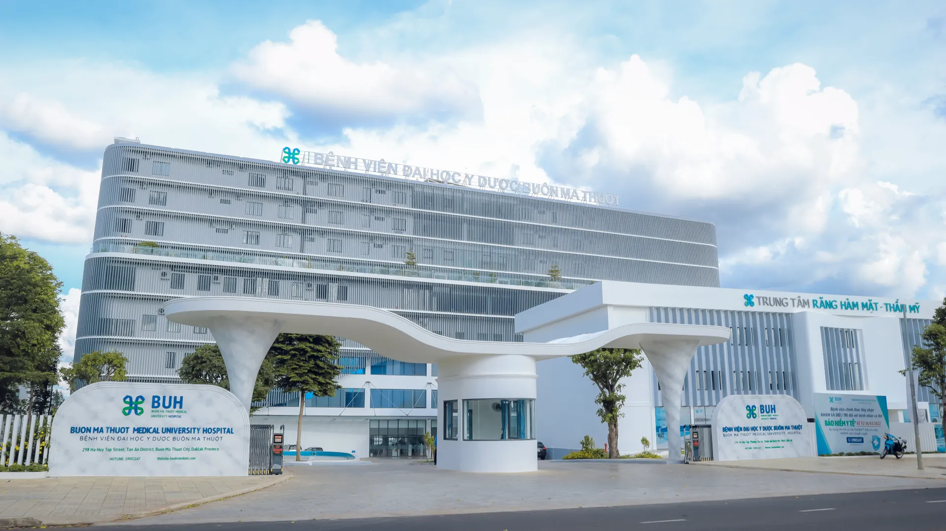 Students at Buon Ma Thuot University